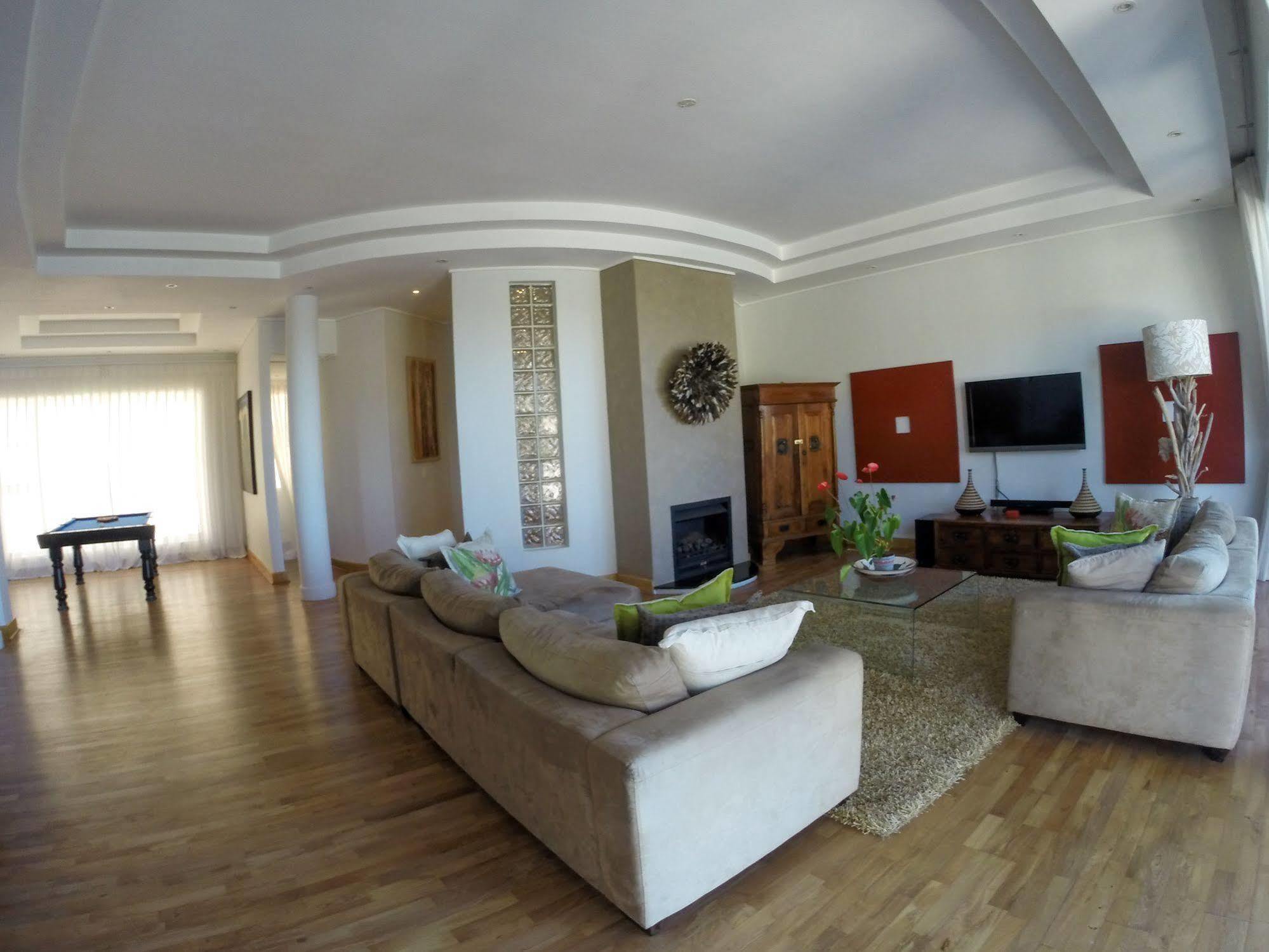 Balfour Place